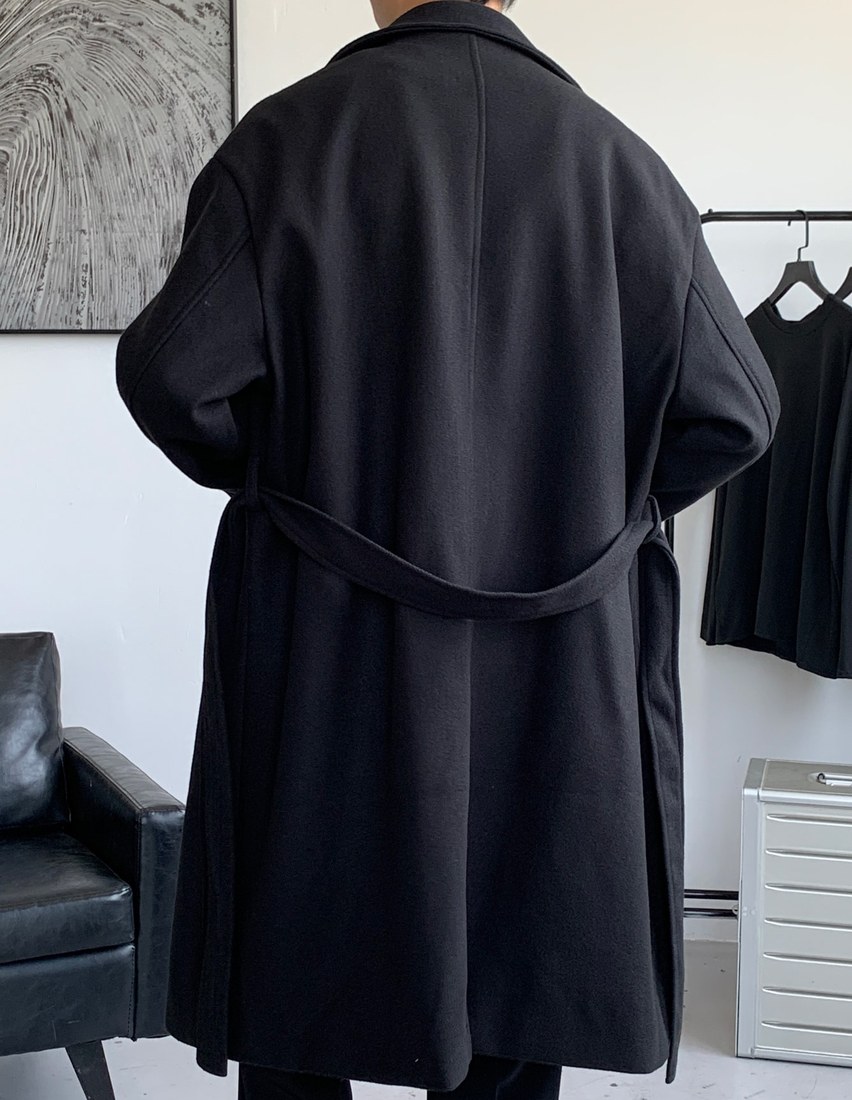 Manfinity Hypemode Loose Fit Men s Long Sleeve Lapel Collar Dropping Shoulder Belted Overcoat Plain Going Out Casual